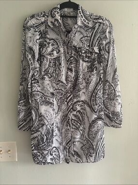 Cache Black and White Paisley Button-Up tunic S